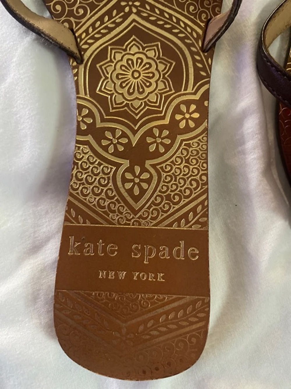 Kate Spade Flower Sandals - Picture 3 of 4